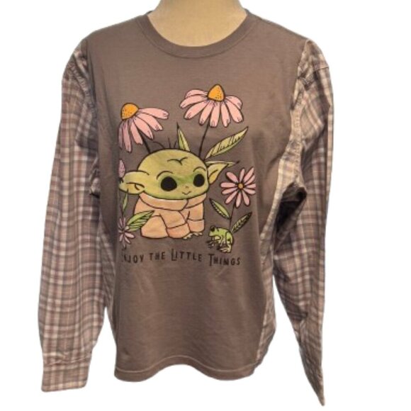 Handmade Baby Yoda "Enjoy The Little Things" Upcycled Long Sleeve Pullover Shirt - Picture 3 of 6